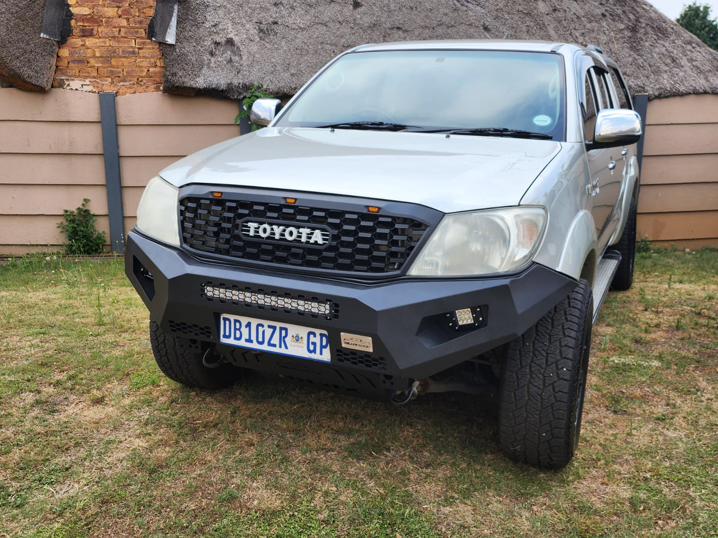 2005-2011 Hilux Front Replacement Bumper