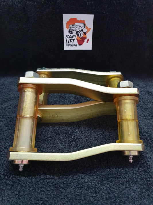 Isuzu KB7 Extended Shackle Kit